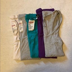 5 Women’s tank tops